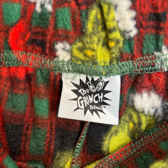2 Piece Pajama Set - Holiday The Grinch - Picture 11 of 11